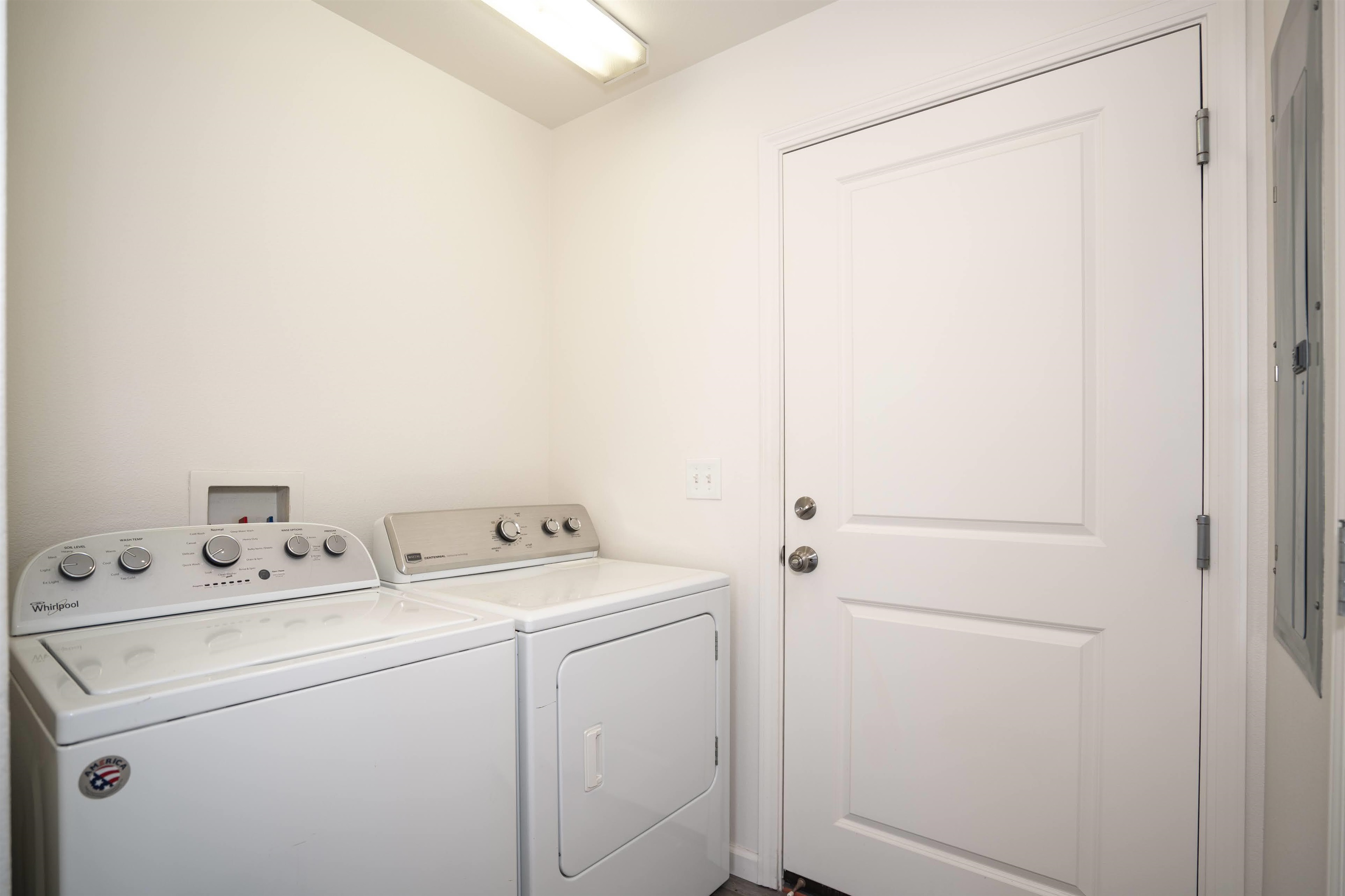 Wailuku, Hawaii, 96793, United States, 4 Bedrooms Bedrooms, ,3 BathroomsBathrooms,Residential,For Sale,1989485