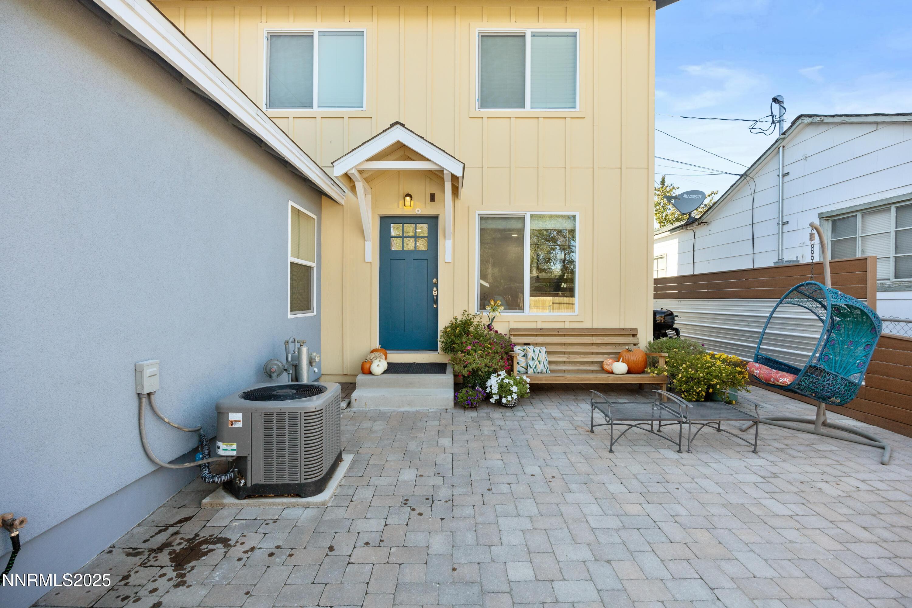 Sparks, Nevada, 89431, United States, 5 Bedrooms Bedrooms, ,2 BathroomsBathrooms,Residential,For Sale,1967760