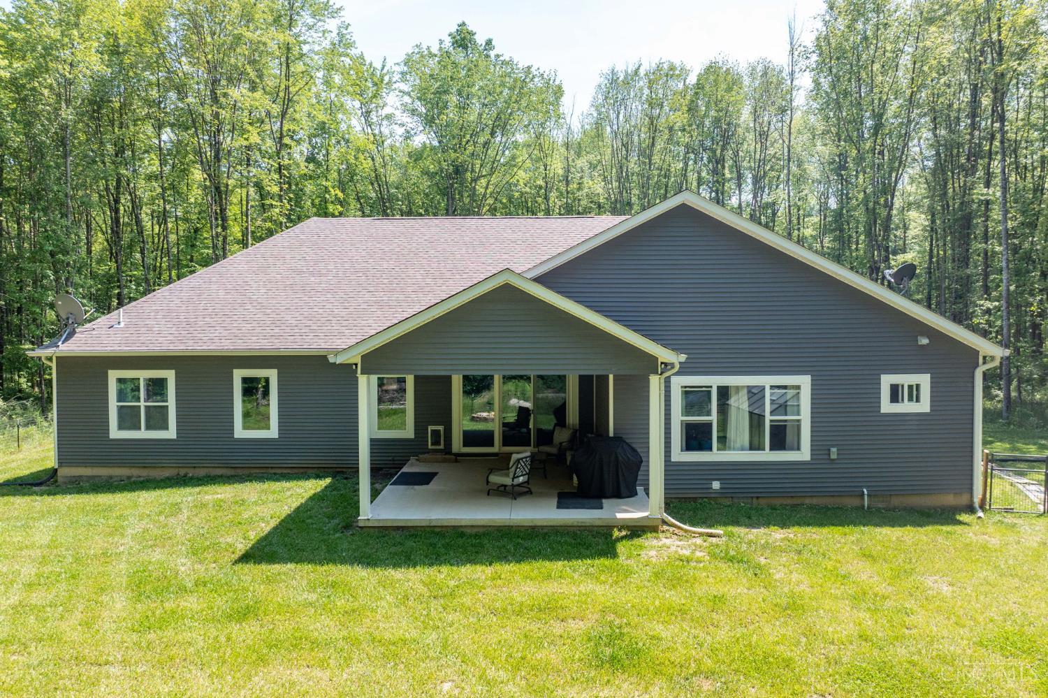 Tate Twp, Ohio, 45106, United States, 3 Bedrooms Bedrooms, ,2 BathroomsBathrooms,Residential,For Sale,1923237