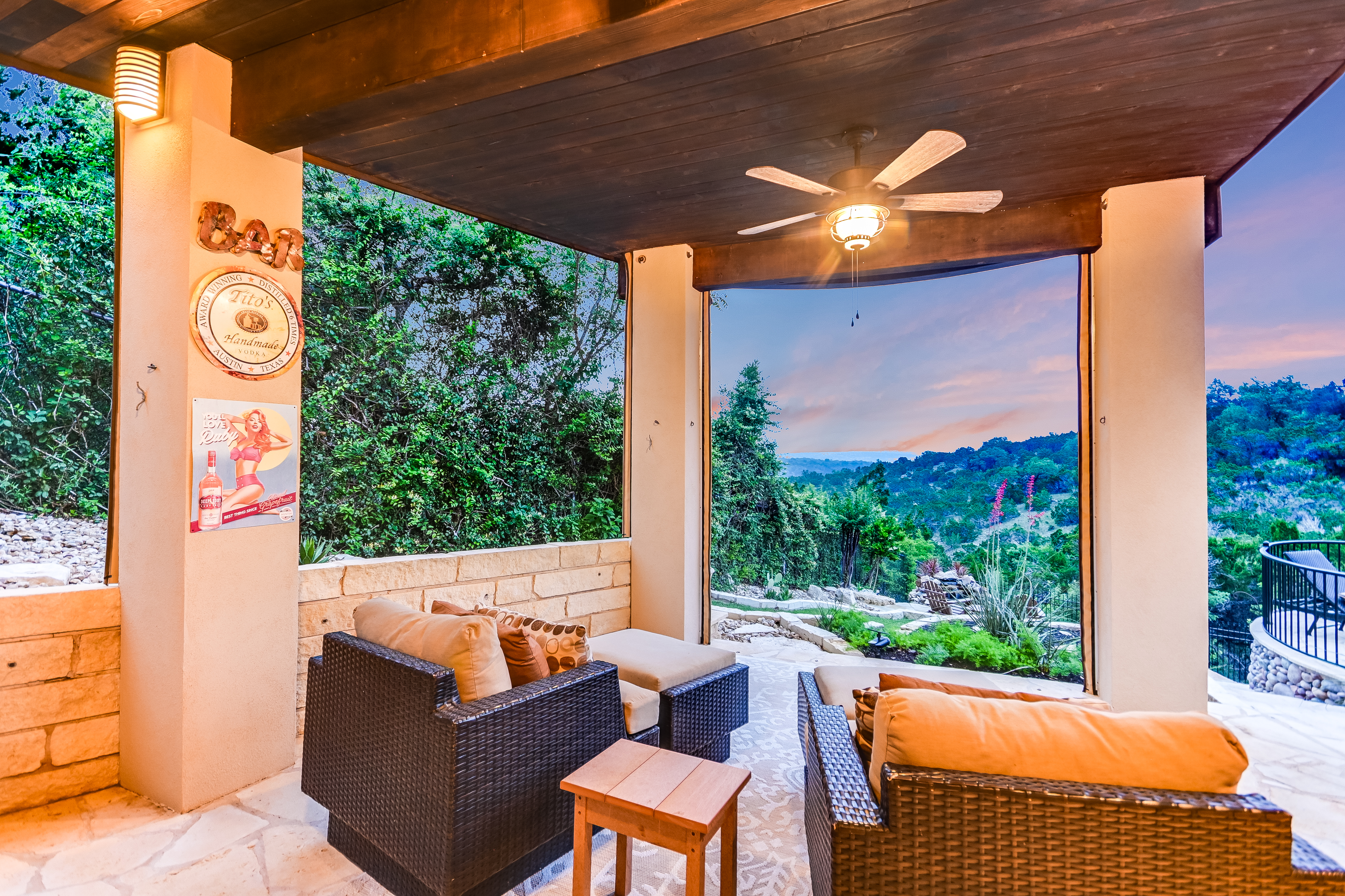  Coveted Lake Pointe Luxury with Panoramic Views - 物件實景
