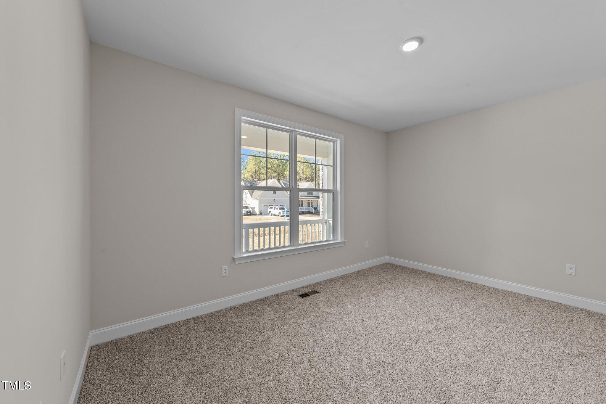 75 Arbor Drive, Youngsville, North Carolina, 27596, United States, 3 Bedrooms Bedrooms, ,4 BathroomsBathrooms,Residential,For Sale,75 Arbor Drive,1664678