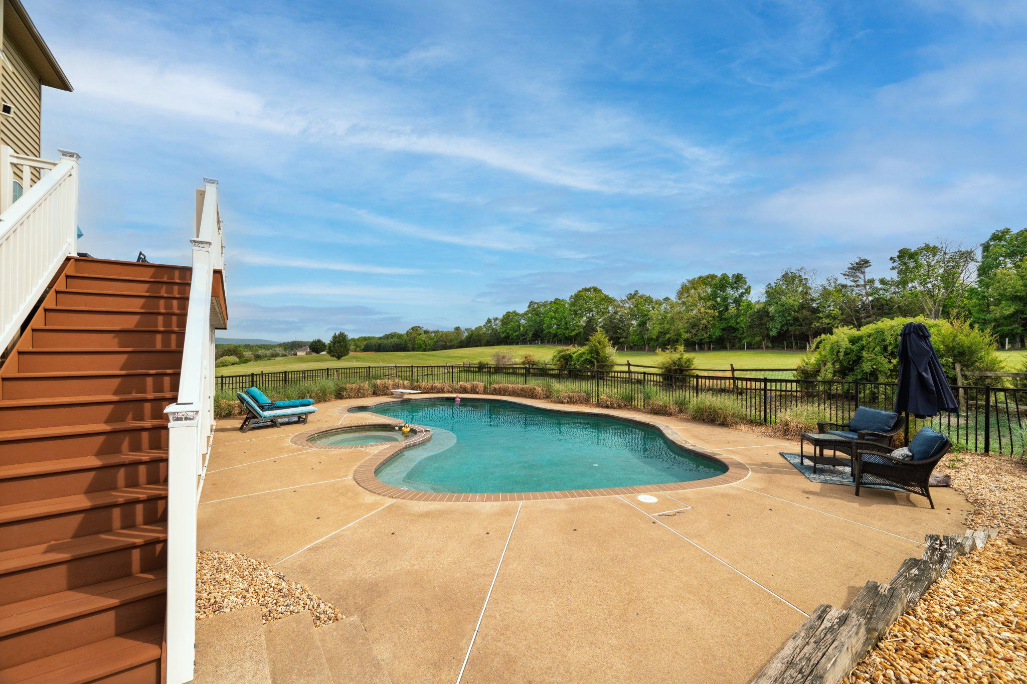 Middletown, Virginia, 22645, United States, 6 Bedrooms Bedrooms, ,6 BathroomsBathrooms,Residential,For Sale,2044764