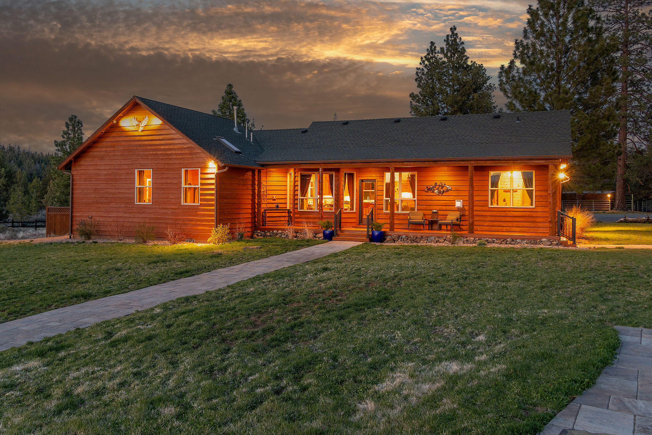 Bend, Oregon, 97703, United States, 3 Bedrooms Bedrooms, ,2 BathroomsBathrooms,Residential,For Sale,1826541