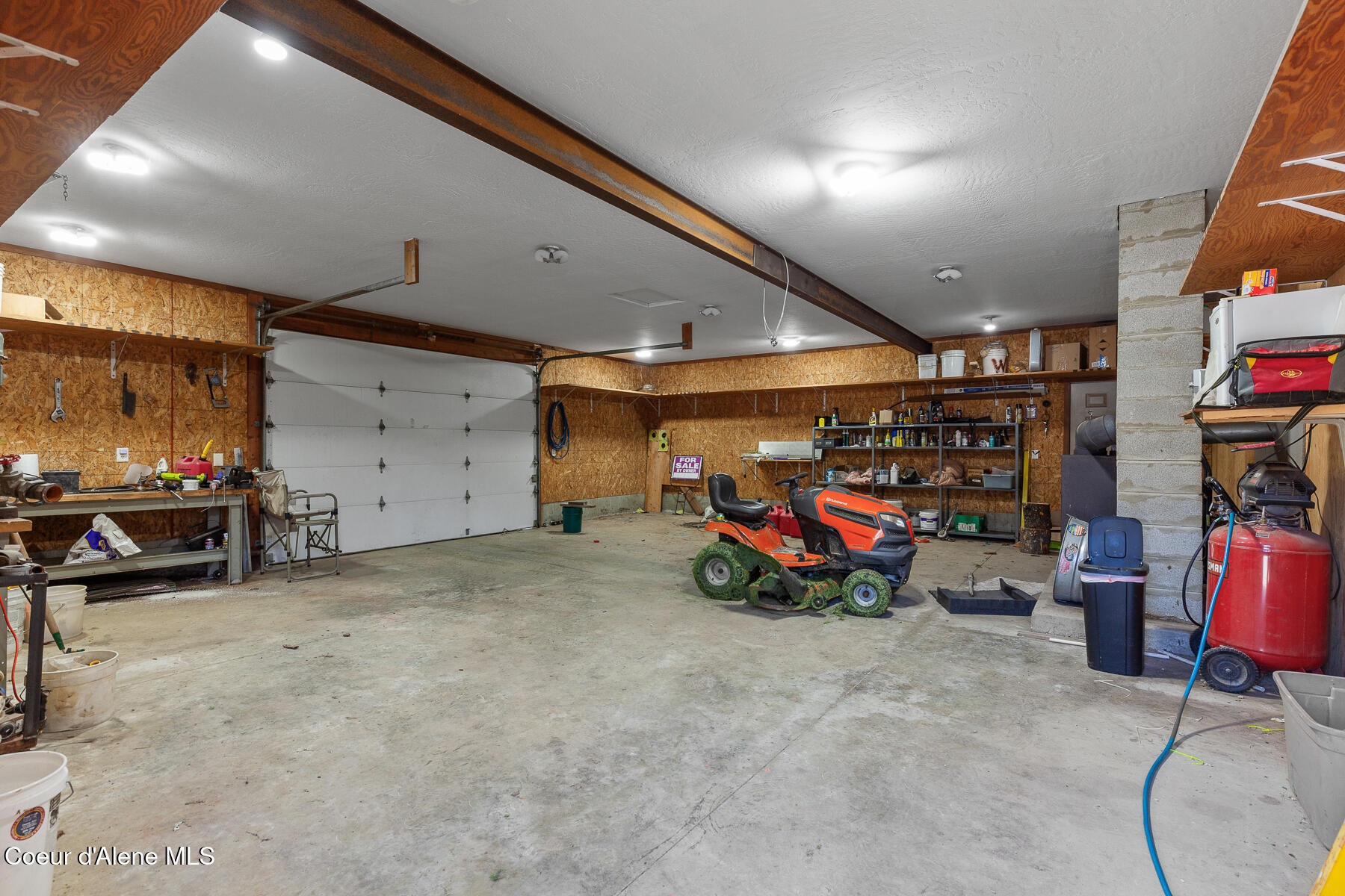 Wallace, Idaho, 83873, United States, 3 Bedrooms Bedrooms, ,3 BathroomsBathrooms,Residential,For Sale,2040255