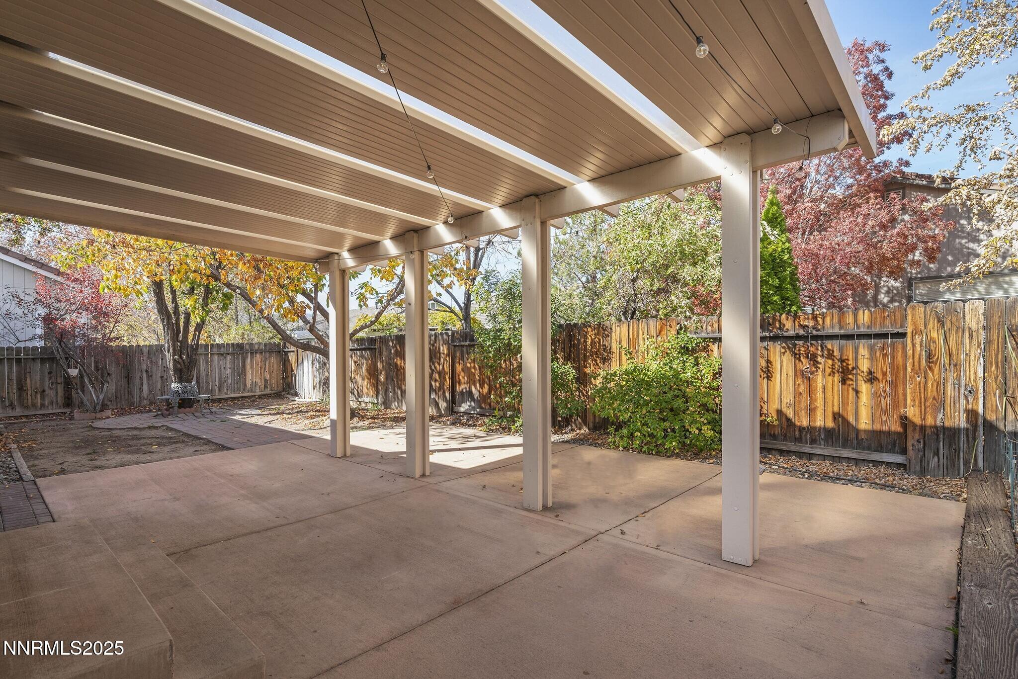 Reno, Nevada, 89502, United States, 4 Bedrooms Bedrooms, ,2 BathroomsBathrooms,Residential,For Sale,1997372