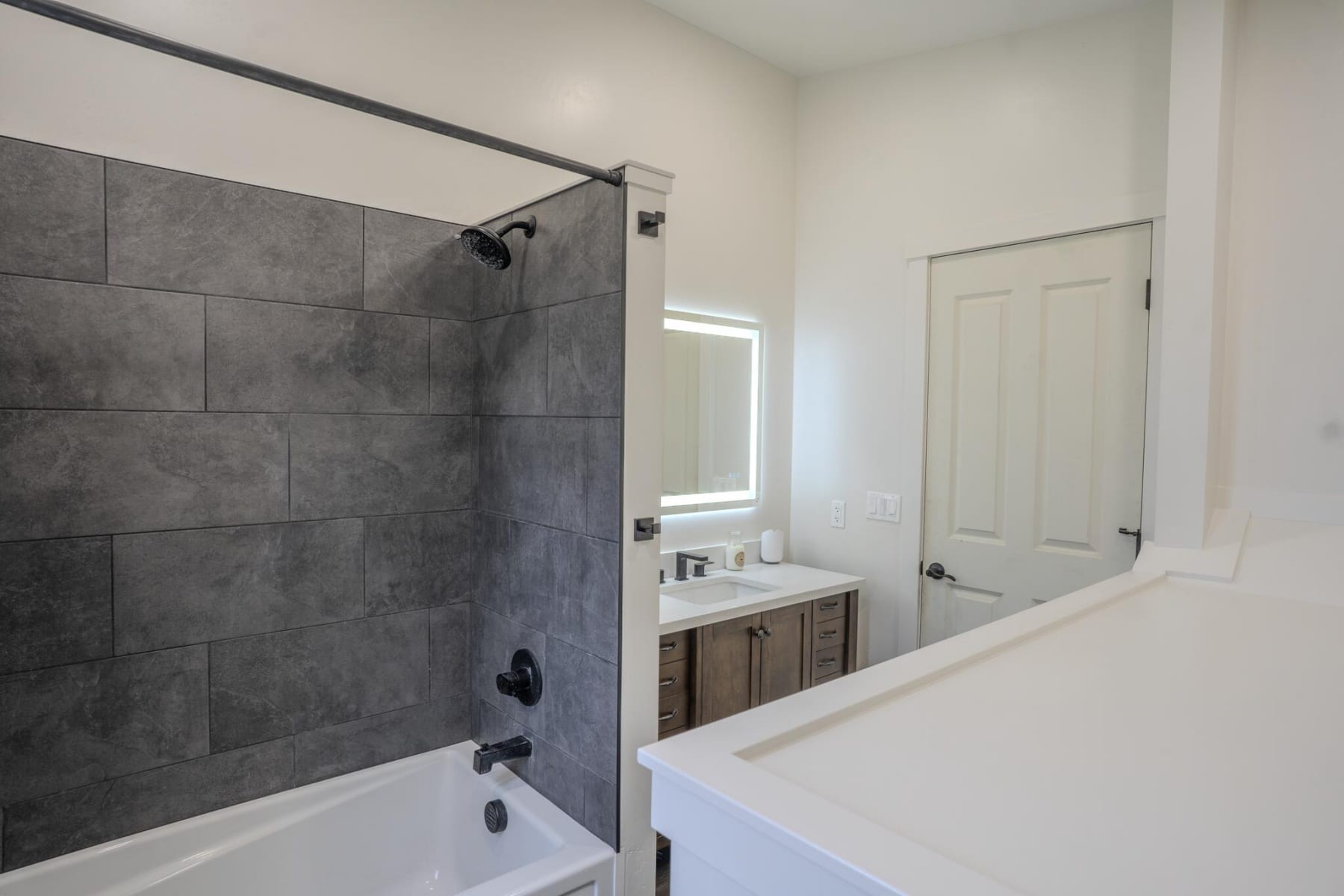  1545 Hwy 238 Jacksonville, OR 97530 - 物件實景