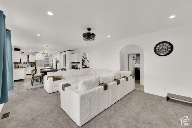 Eagle Mountain, Utah, 84005, United States, 6 Bedrooms Bedrooms, ,6 BathroomsBathrooms,Residential,For Sale,1904525