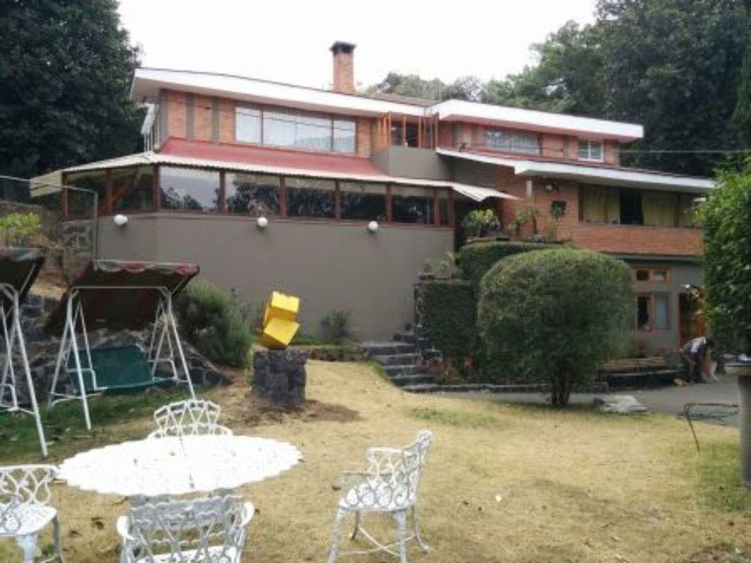 Prolongaci?n 5 de Febrero, Tlalpan, Ciudad de México, 14490, Mexico, 4 Bedrooms Bedrooms, ,3 BathroomsBathrooms,Residential,For Sale,Prolongaci?n 5 de Febrero,1616314