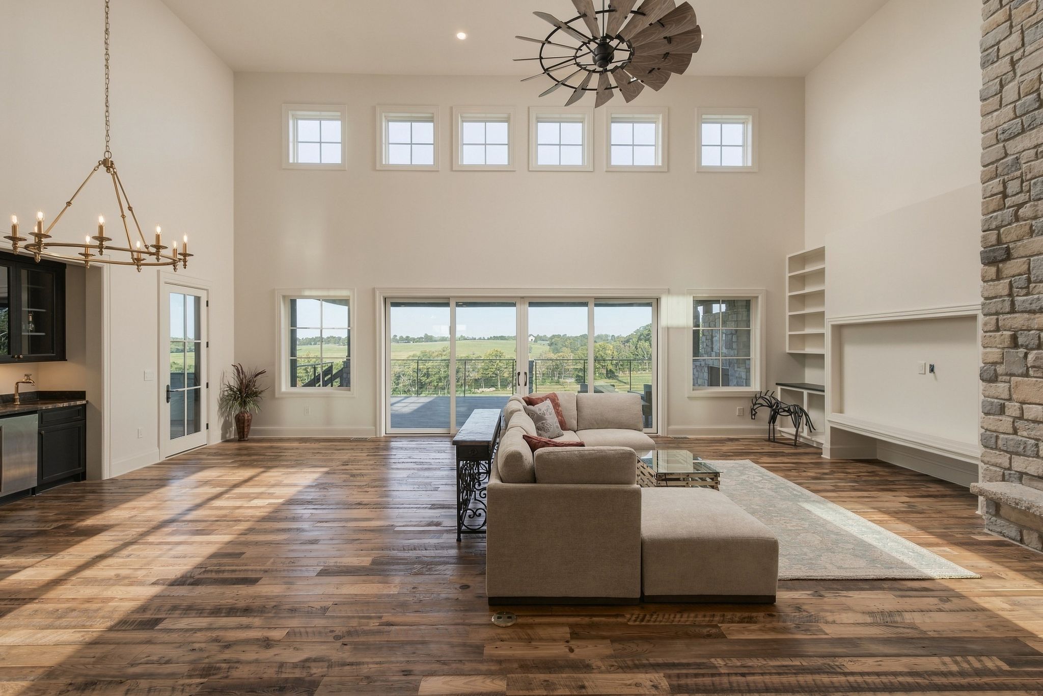  5825 Combs Ferry Road - 物件實景