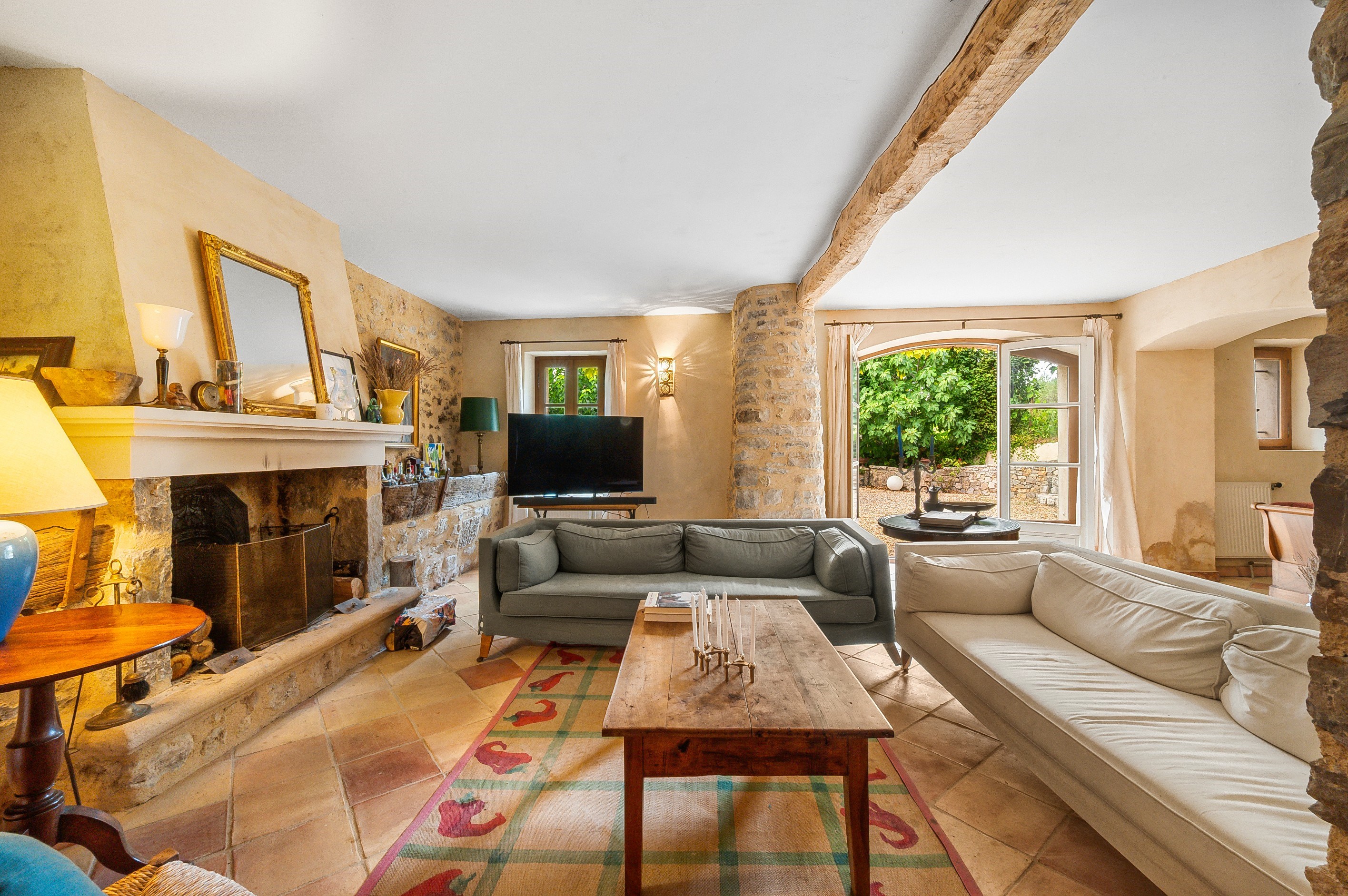  Exceptional Provençal Estate – Elegant Bastide with Pool Amidst Vineyards - 物件實景