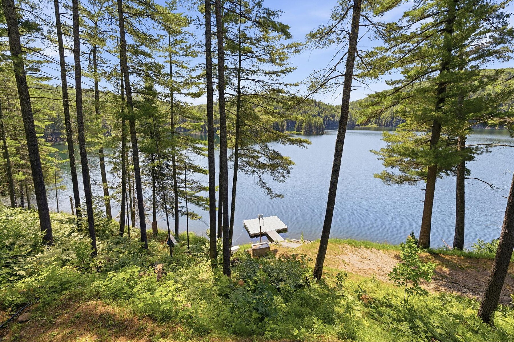  Notre-Dame-du-Laus, Laurentides - 物件實景