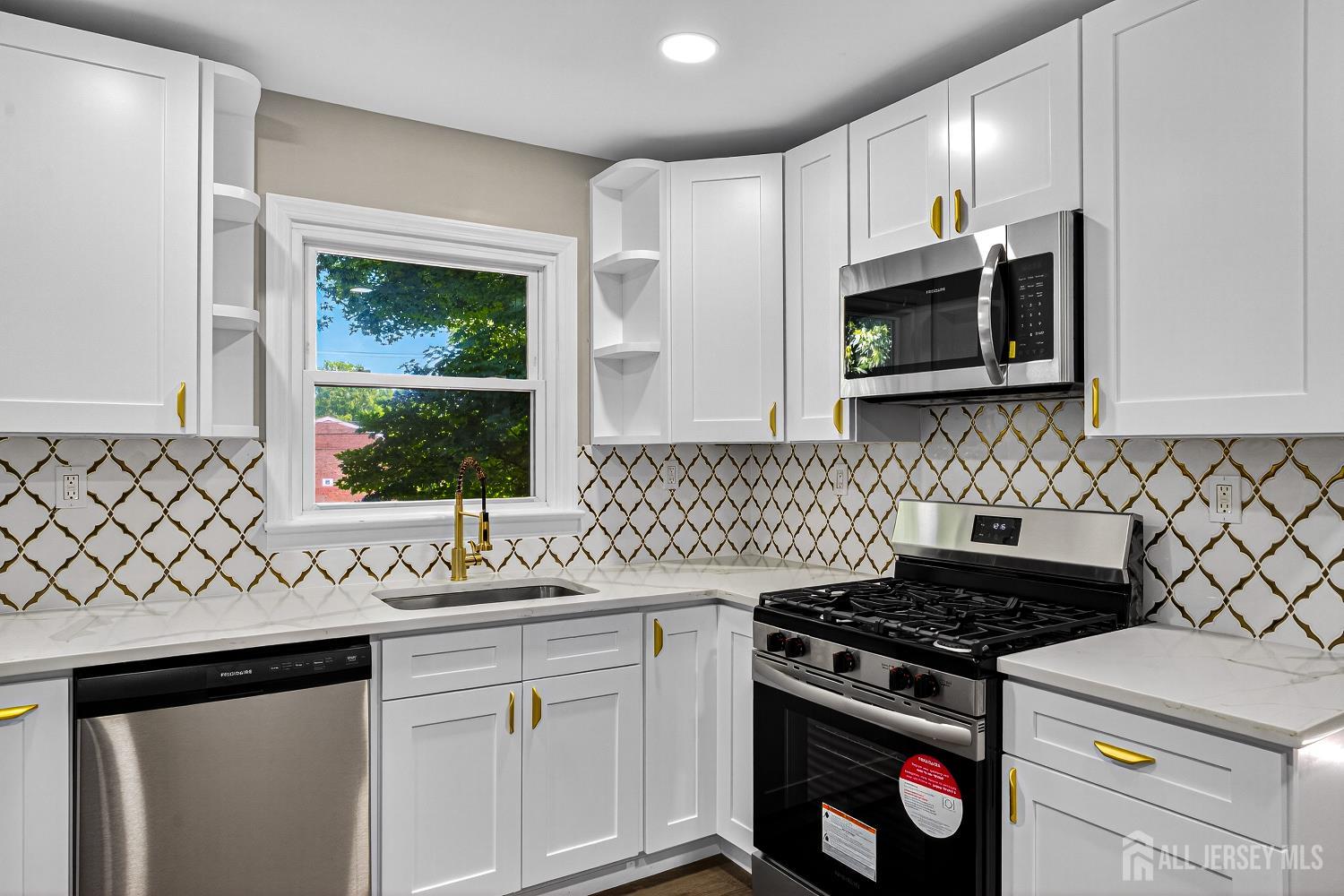 Jamesburg, New Jersey, 08831, United States, 4 Bedrooms Bedrooms, ,3 BathroomsBathrooms,Residential,For Sale,1916202