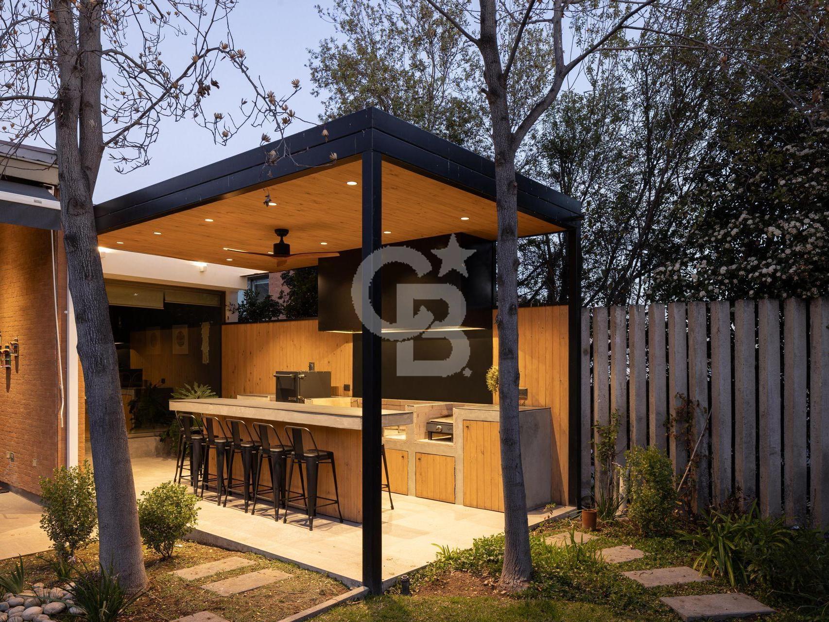 Lo Barnechea, Chile, 4 Bedrooms Bedrooms, ,3 BathroomsBathrooms,Residential,For Sale,1969054