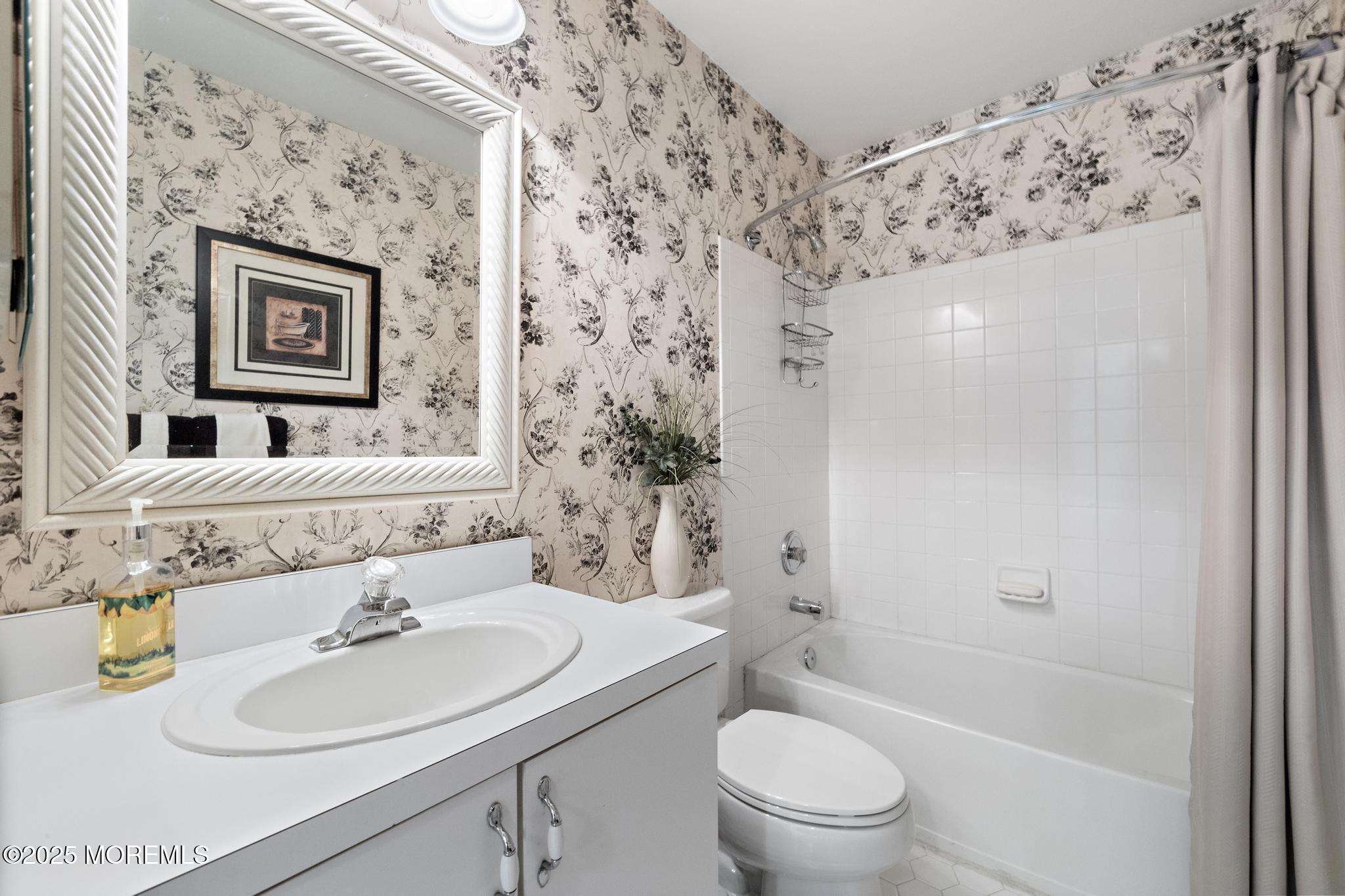 Manasquan, New Jersey, 08736, United States, 3 Bedrooms Bedrooms, ,3 BathroomsBathrooms,Residential,For Sale,1856879