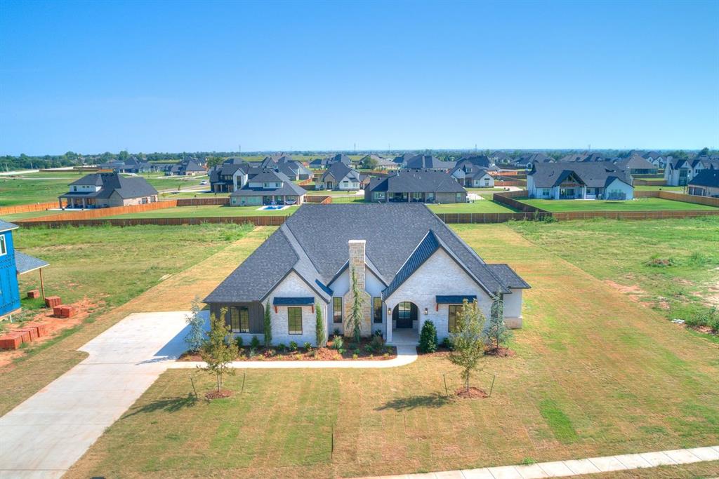 Edmond, Oklahoma, 73025, United States, 4 Bedrooms Bedrooms, ,4 BathroomsBathrooms,Residential,For Sale,1987360