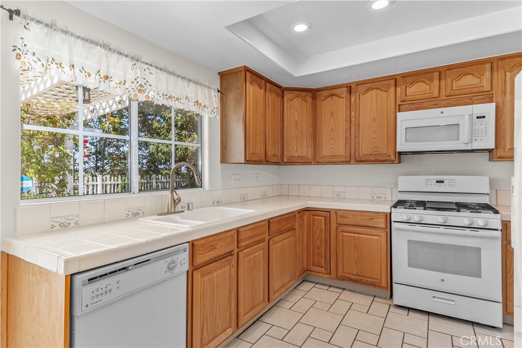 Chino Hills, California, 91709, United States, 4 Bedrooms Bedrooms, ,1 BathroomBathrooms,Residential,For Sale,1904207