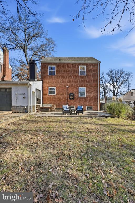 Silver Spring, Maryland, 20901, United States, 4 Bedrooms Bedrooms, ,3 BathroomsBathrooms,Residential,For Sale,2002464