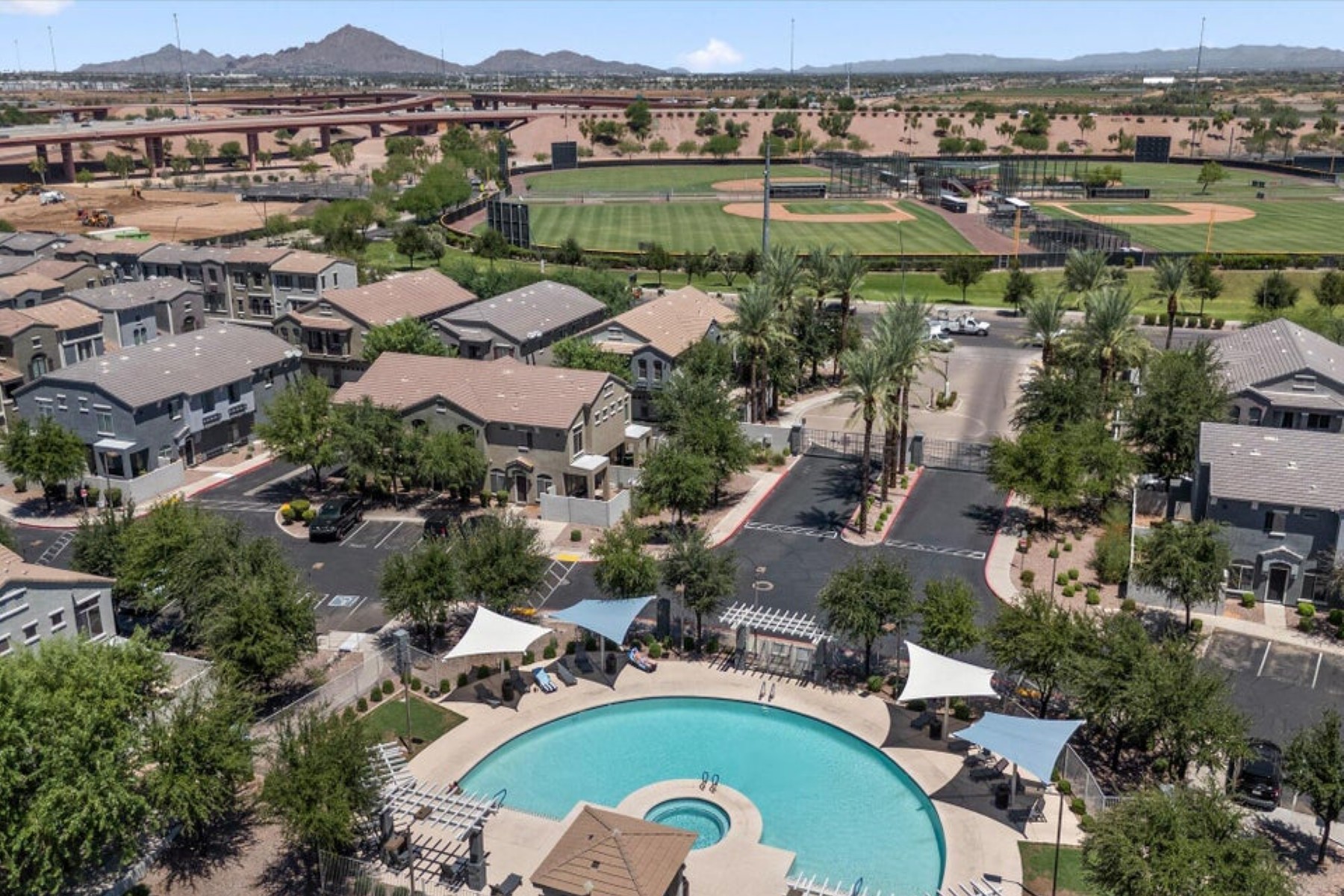  2401 E Rio Salado Parkway ¦ Tempe, AZ - 物件實景