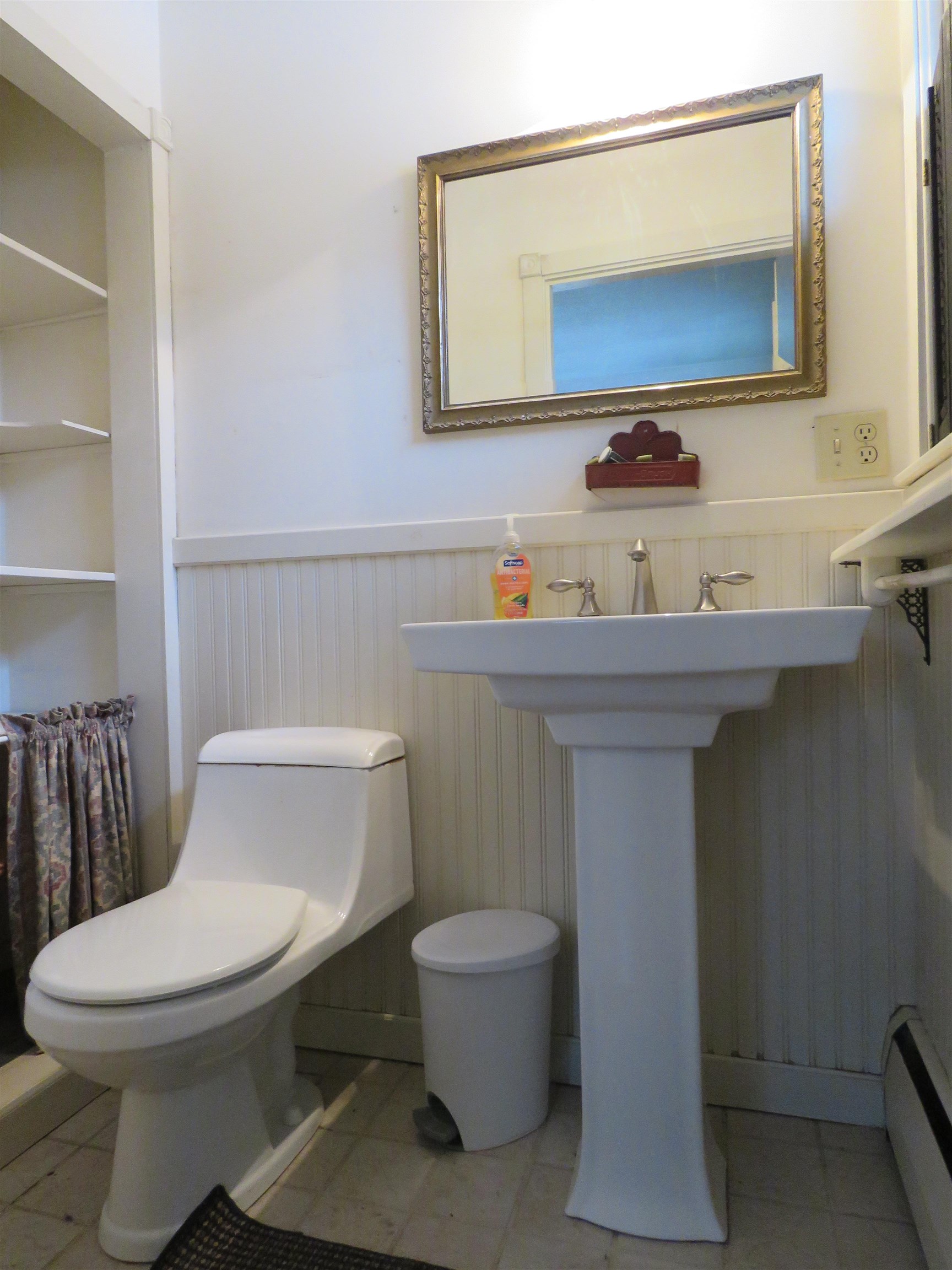 Derry, New Hampshire, 03038, United States, 3 Bedrooms Bedrooms, ,2 BathroomsBathrooms,Residential,For Sale,2005646