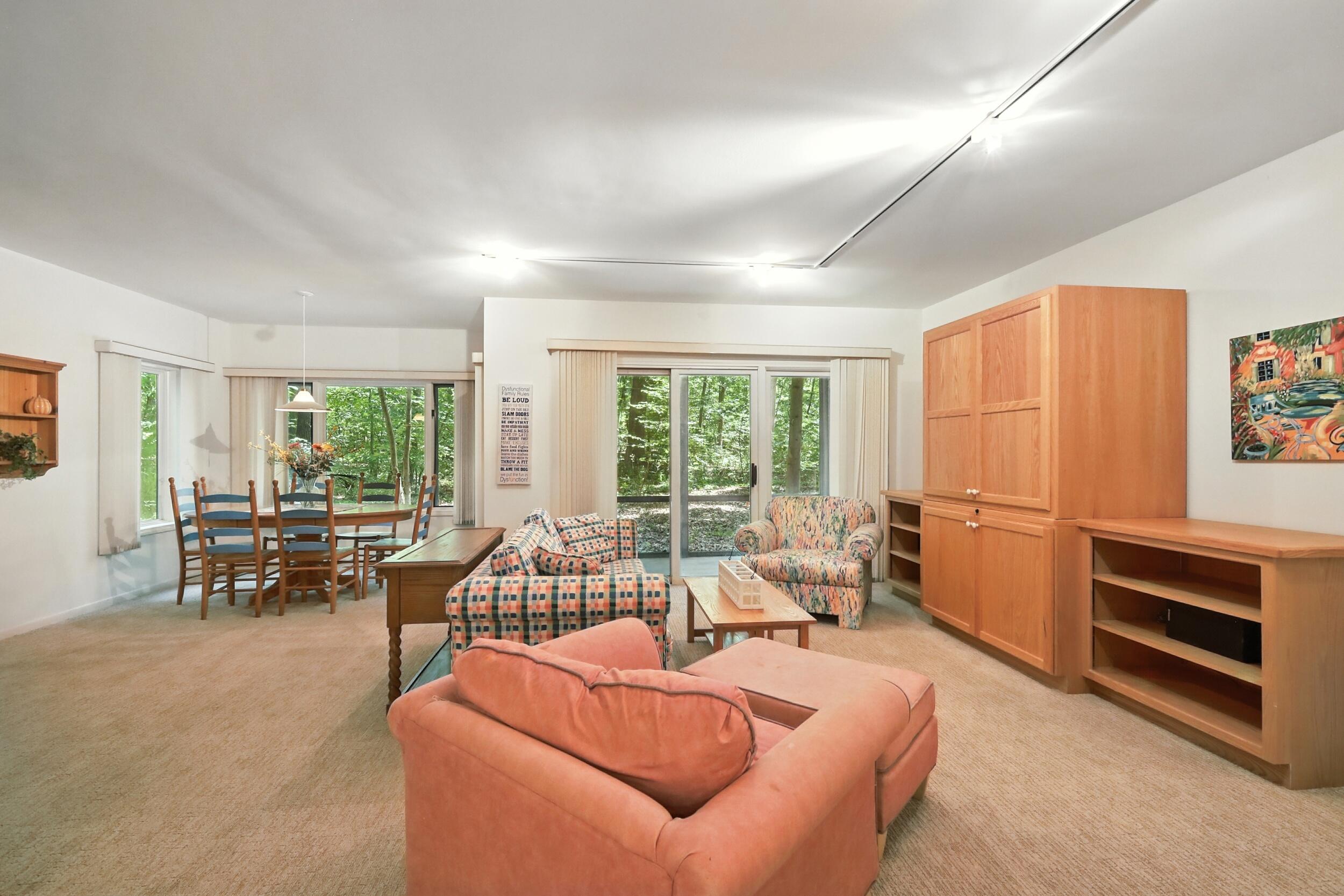 New Buffalo, Michigan, 49117, United States, 3 Bedrooms Bedrooms, ,3 BathroomsBathrooms,Residential,For Sale,1919562