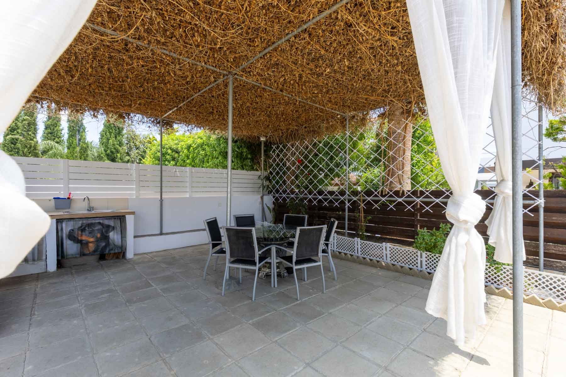  Five Bedroom Detached House in Nicosia - 物件實景