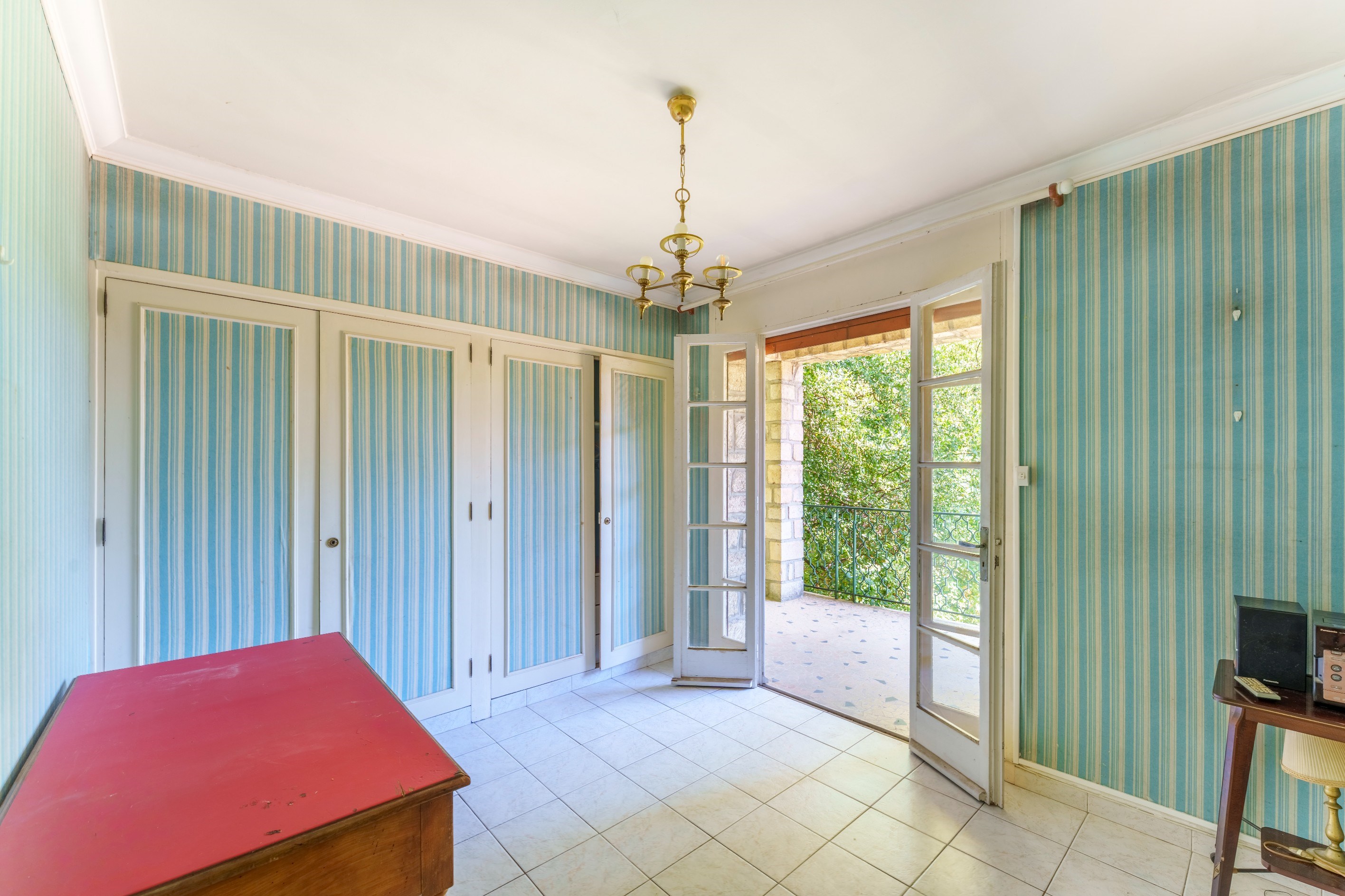  Near Les Arceaux, a 1970s stone gem… - 物件實景
