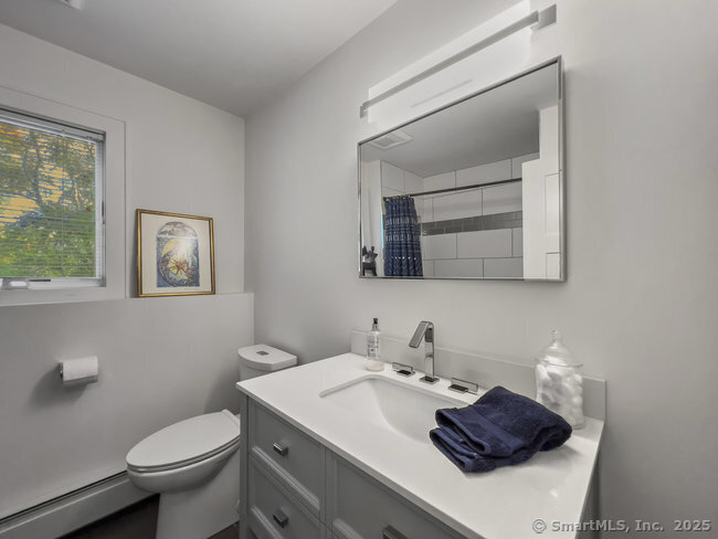 New Fairfield, Connecticut, 06812, United States, 4 Bedrooms Bedrooms, ,4 BathroomsBathrooms,Residential,For Sale,1837226