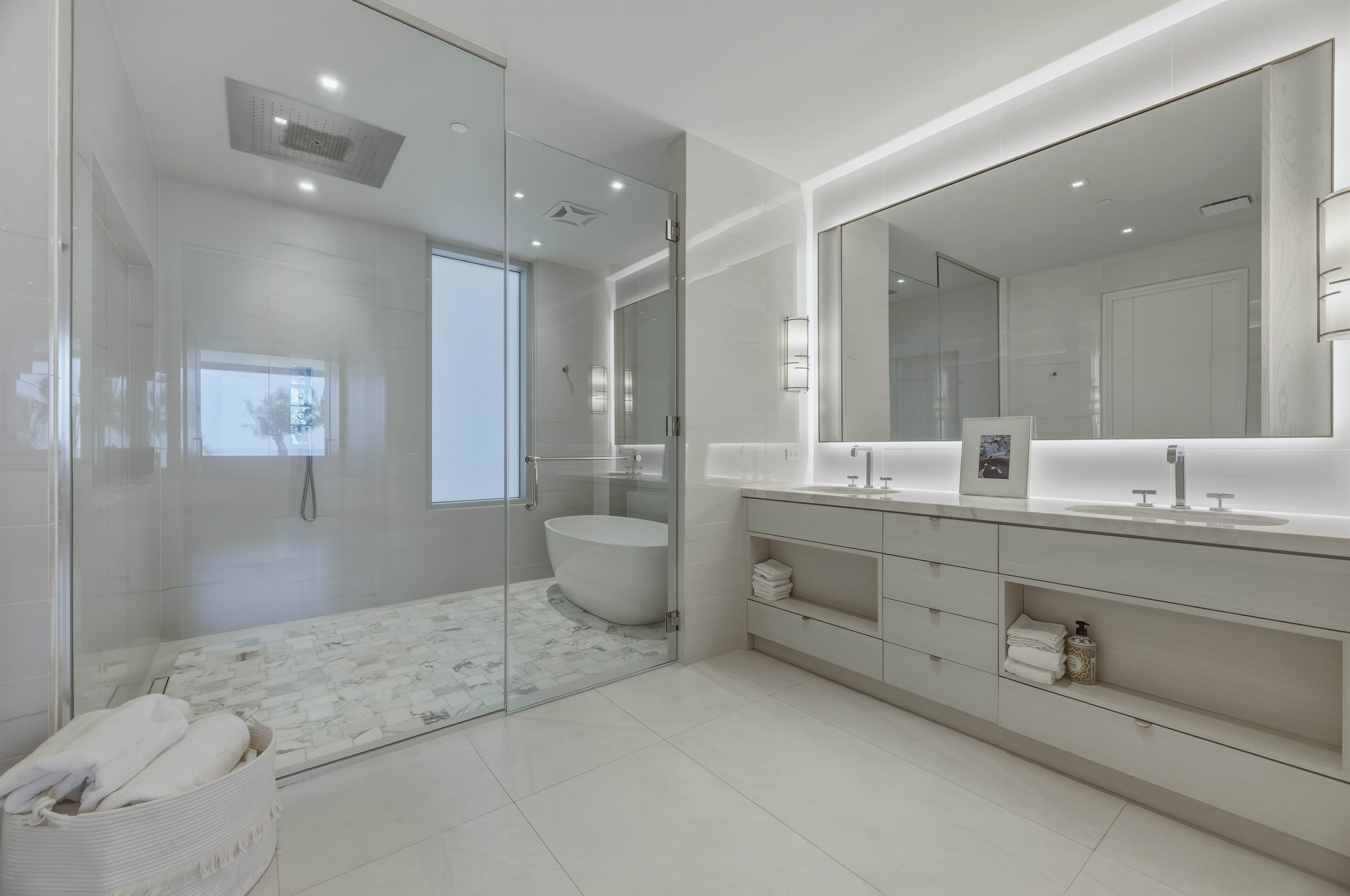  Beachfront Living at Four Seasons Resort and Residences - 物件實景
