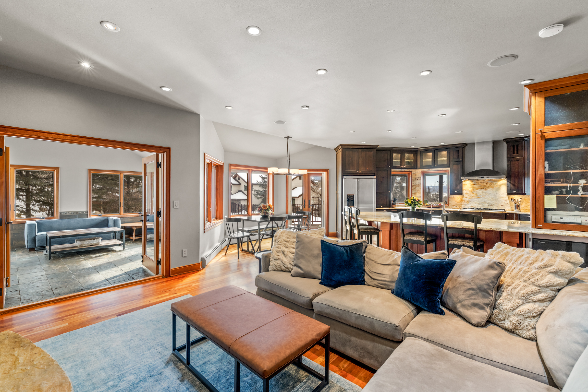  Luxury Rollingstone Fairway Estate - 物件實景