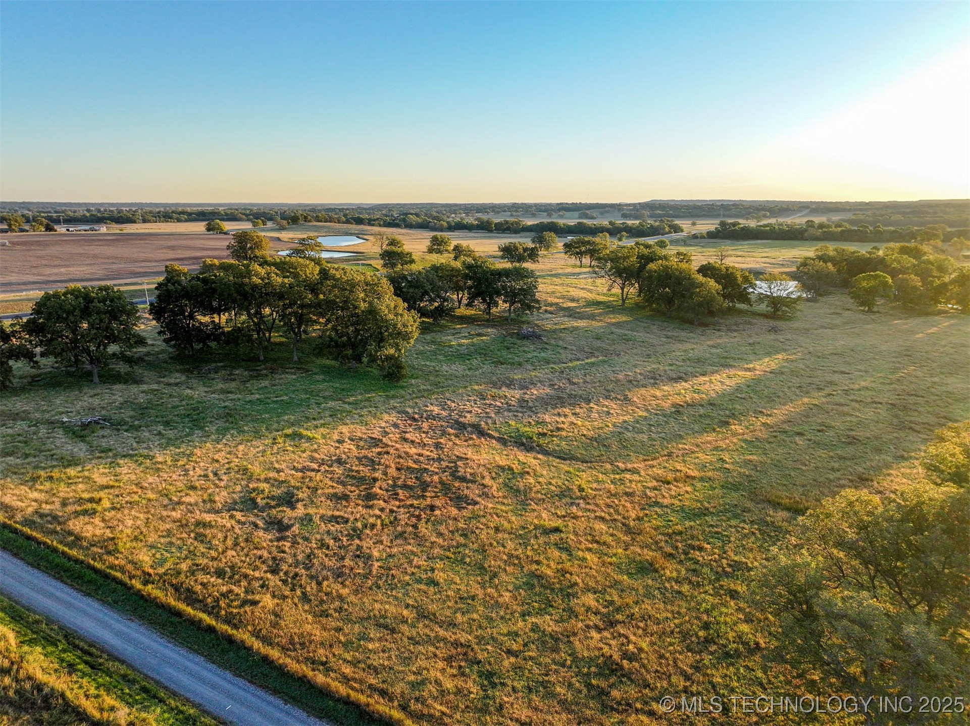 Haskell, Oklahoma, 74436, United States, ,Residential,For Sale,1989058