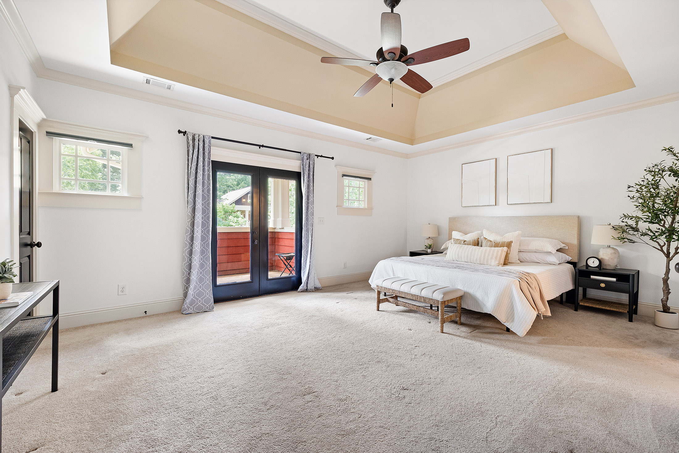  Spacious Living Meets Modern Convenience - 物件實景