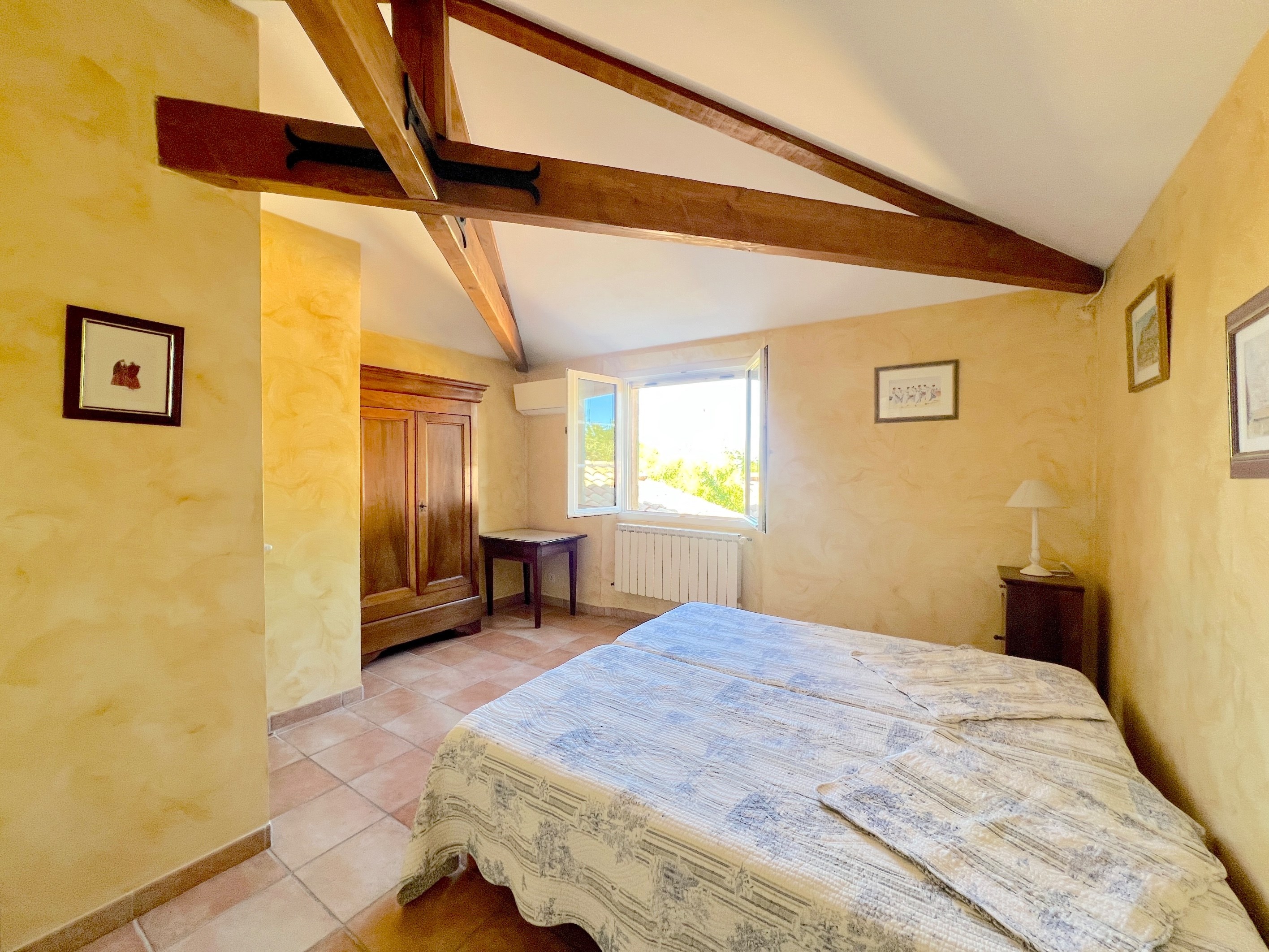  Quiet family home, in the immediate vicinity of Saint-Rémy-de-Provence. - 物件實景