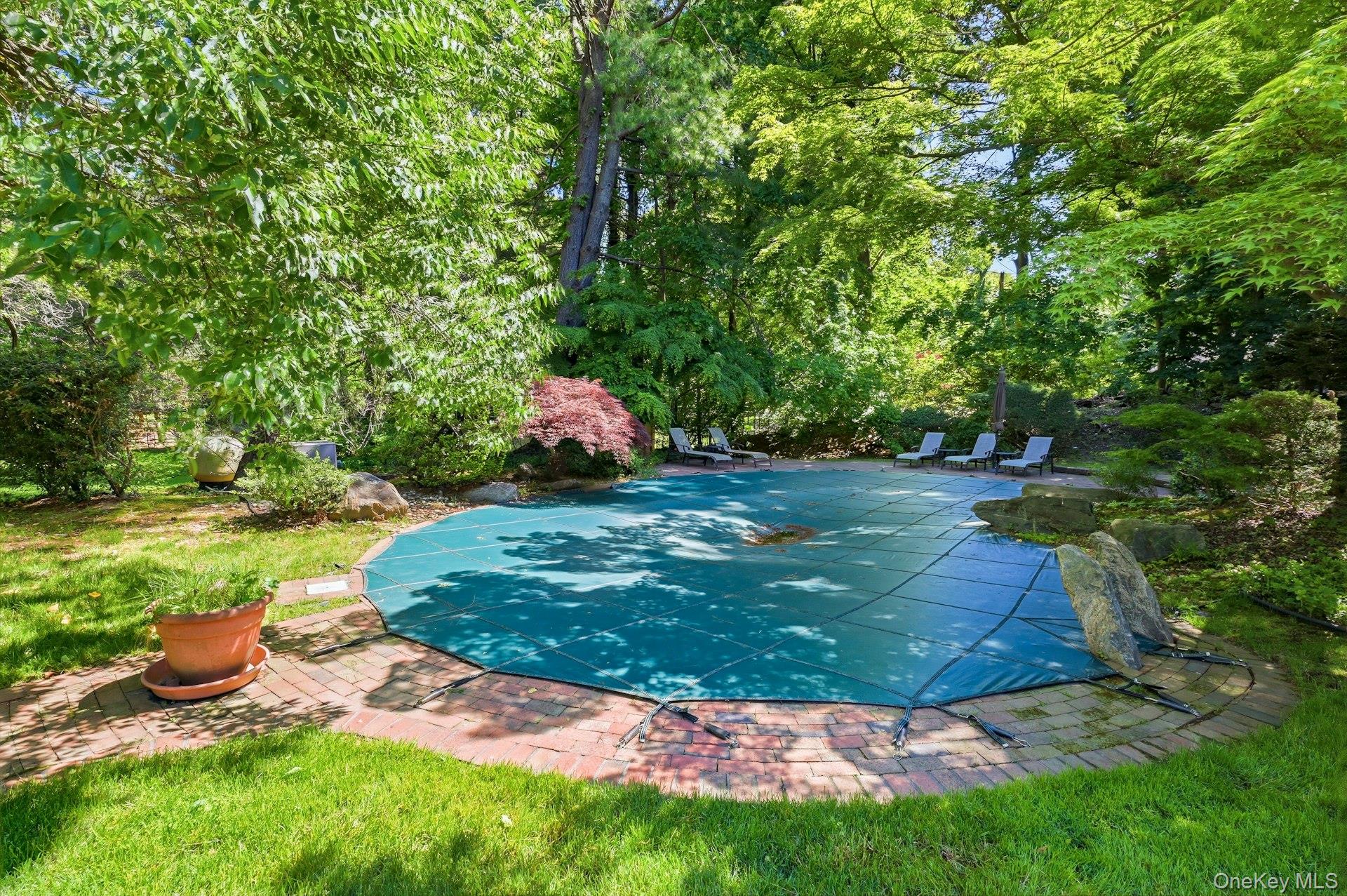  17 Hastings Road, Old Westbury, NY, 11568 - 物件實景