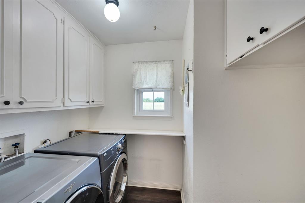 Burleson, Texas, 76028, United States, 4 Bedrooms Bedrooms, ,3 BathroomsBathrooms,Residential,For Sale,1981245