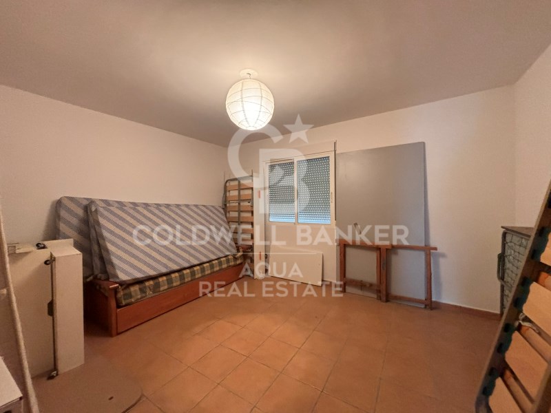 Calle Lisboa Alicante, la Nucia, El Tossal-Bello H, la Nucia, Comunidad Valenciana, 03530, ES, 7 Bedrooms Bedrooms, ,4 BathroomsBathrooms,Residential,For Sale,Calle Lisboa Alicante, la Nucia, El Tossal-Bello H,1682591