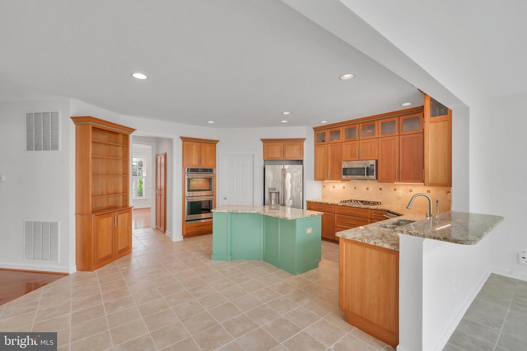 Milton, Delaware, 19968, United States, 4 Bedrooms Bedrooms, ,4 BathroomsBathrooms,Residential,For Sale,1901240