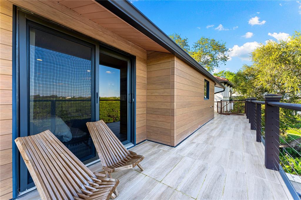 Sarasota, Florida, 34242, United States, 4 Bedrooms Bedrooms, ,5 BathroomsBathrooms,Residential,For Sale,1999117