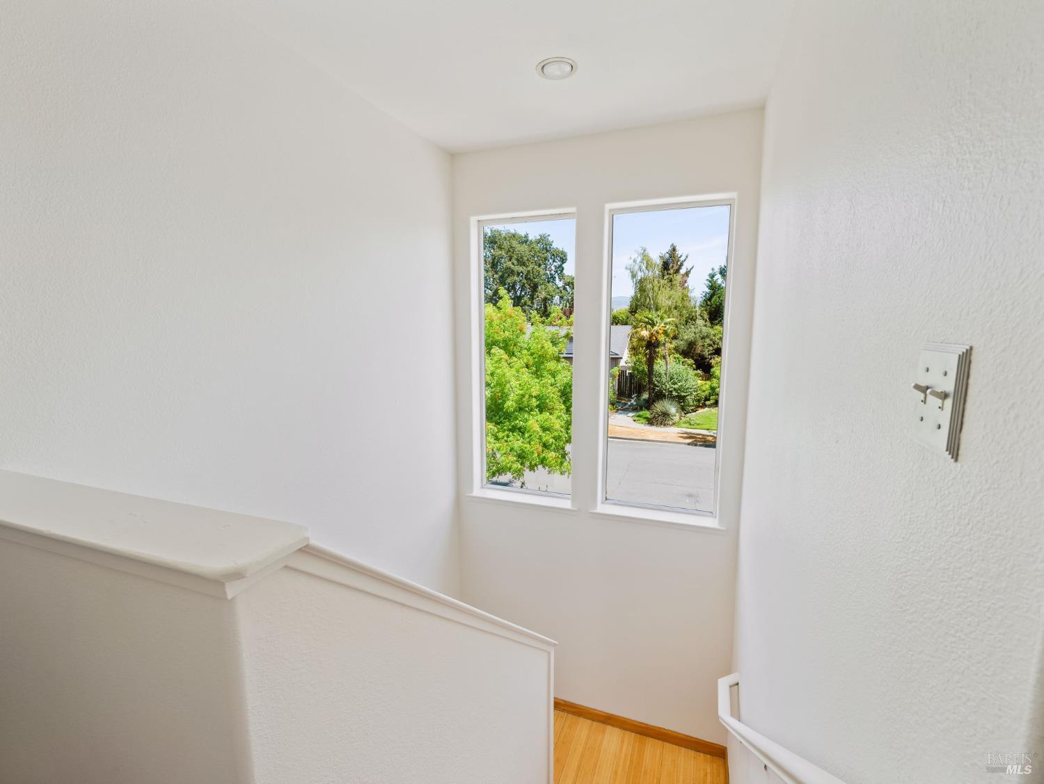 Napa, California, 94558, United States, 4 Bedrooms Bedrooms, ,3 BathroomsBathrooms,Residential,For Sale,1827773