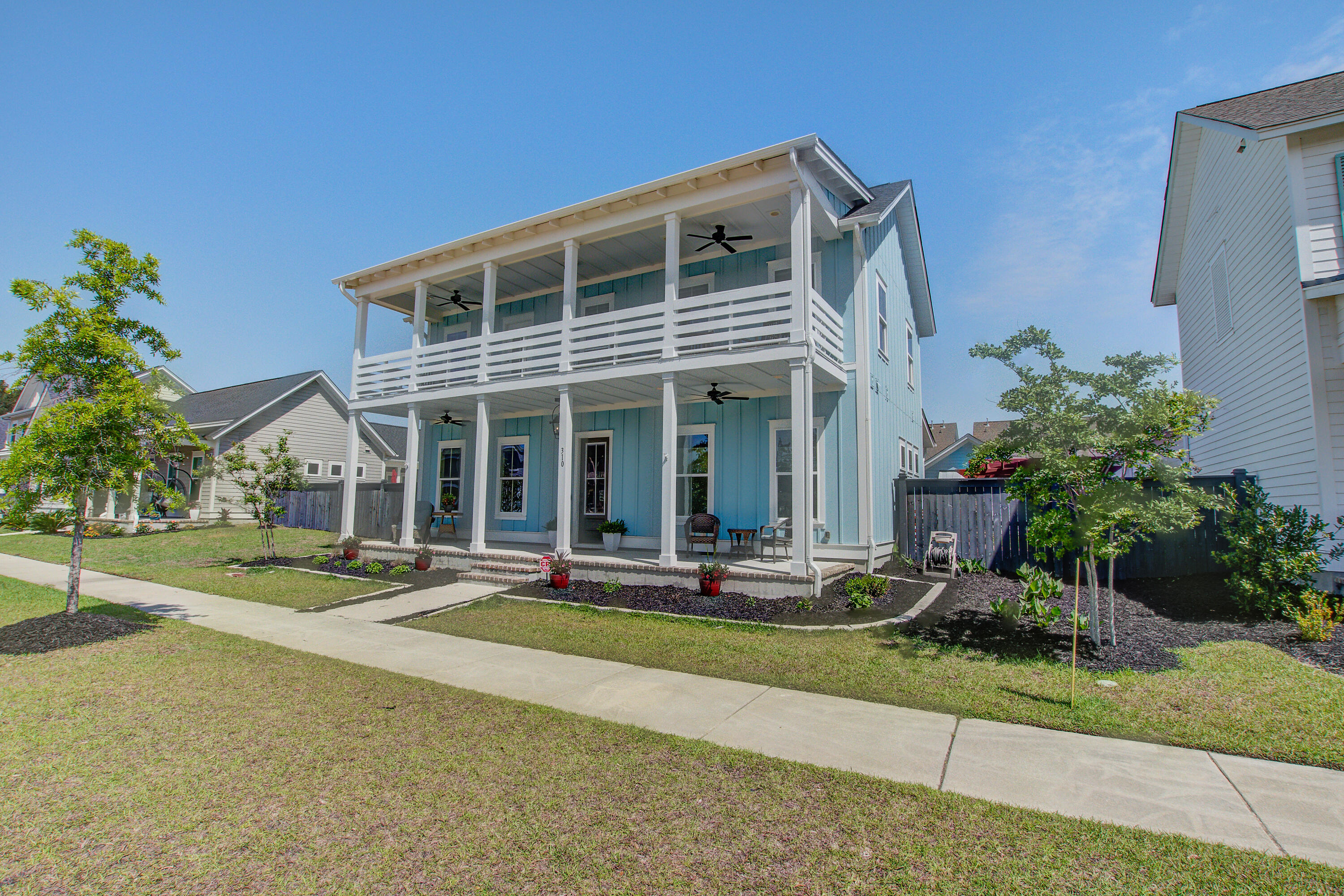 Summerville, South Carolina, 29486, United States, 3 Bedrooms Bedrooms, ,4 BathroomsBathrooms,Residential,For Sale,1770672