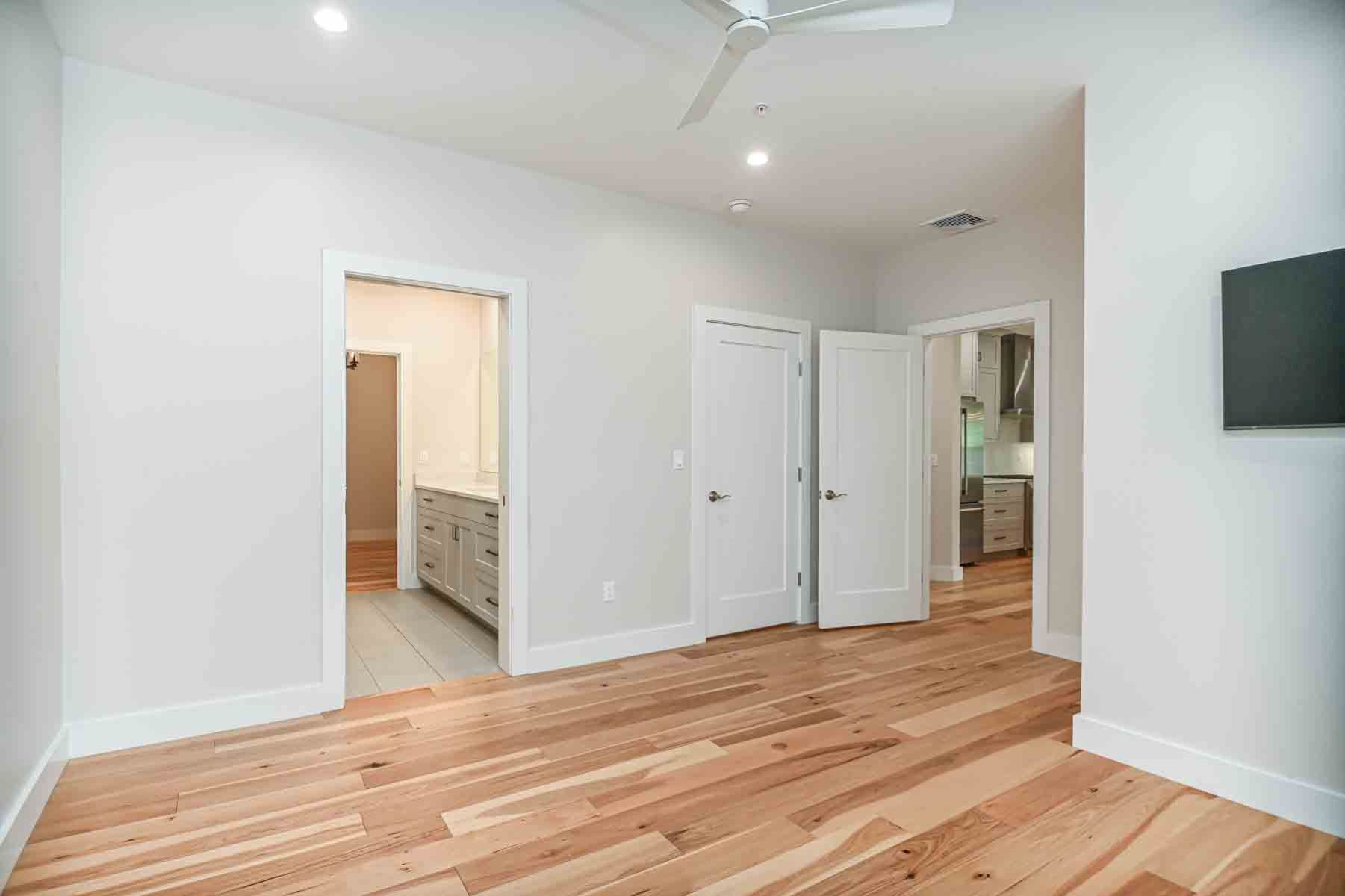  960 Sagamore Avenue, Unit 23 - 物件實景