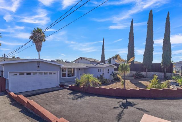 El Cajon, California, 92021, United States, 3 Bedrooms Bedrooms, ,3 BathroomsBathrooms,Residential,For Sale,1974782