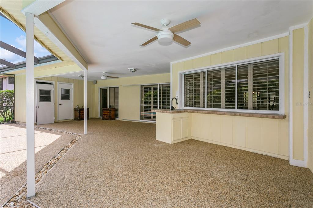 Palm Harbor, Florida, 34684, United States, 4 Bedrooms Bedrooms, ,3 BathroomsBathrooms,Residential,For Sale,1874048