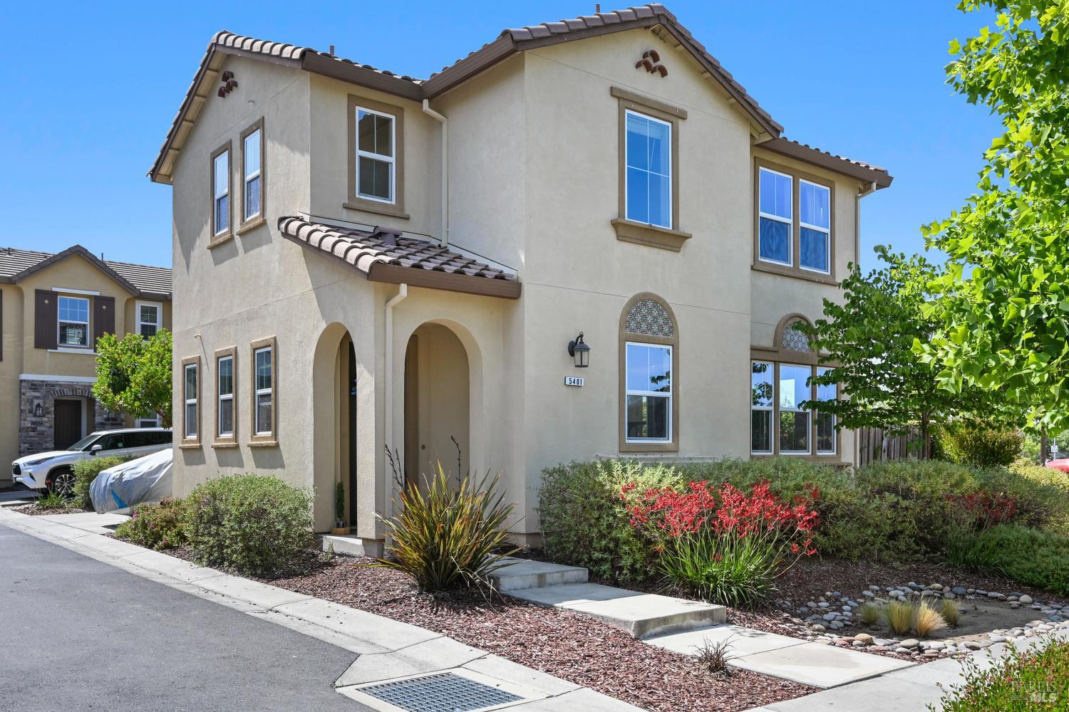 Rohnert Park, California, 94928, United States, 3 Bedrooms Bedrooms, ,3 BathroomsBathrooms,Residential,For Sale,1925027