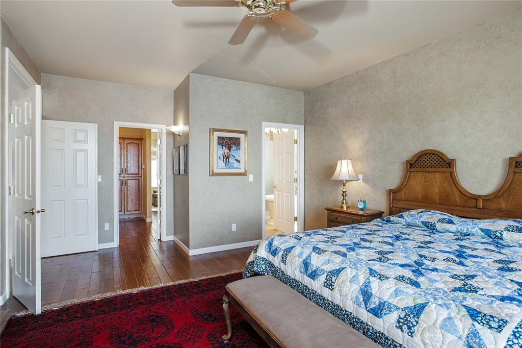 Polson, Montana, 59860, United States, 4 Bedrooms Bedrooms, ,4 BathroomsBathrooms,Residential,For Sale,1984394