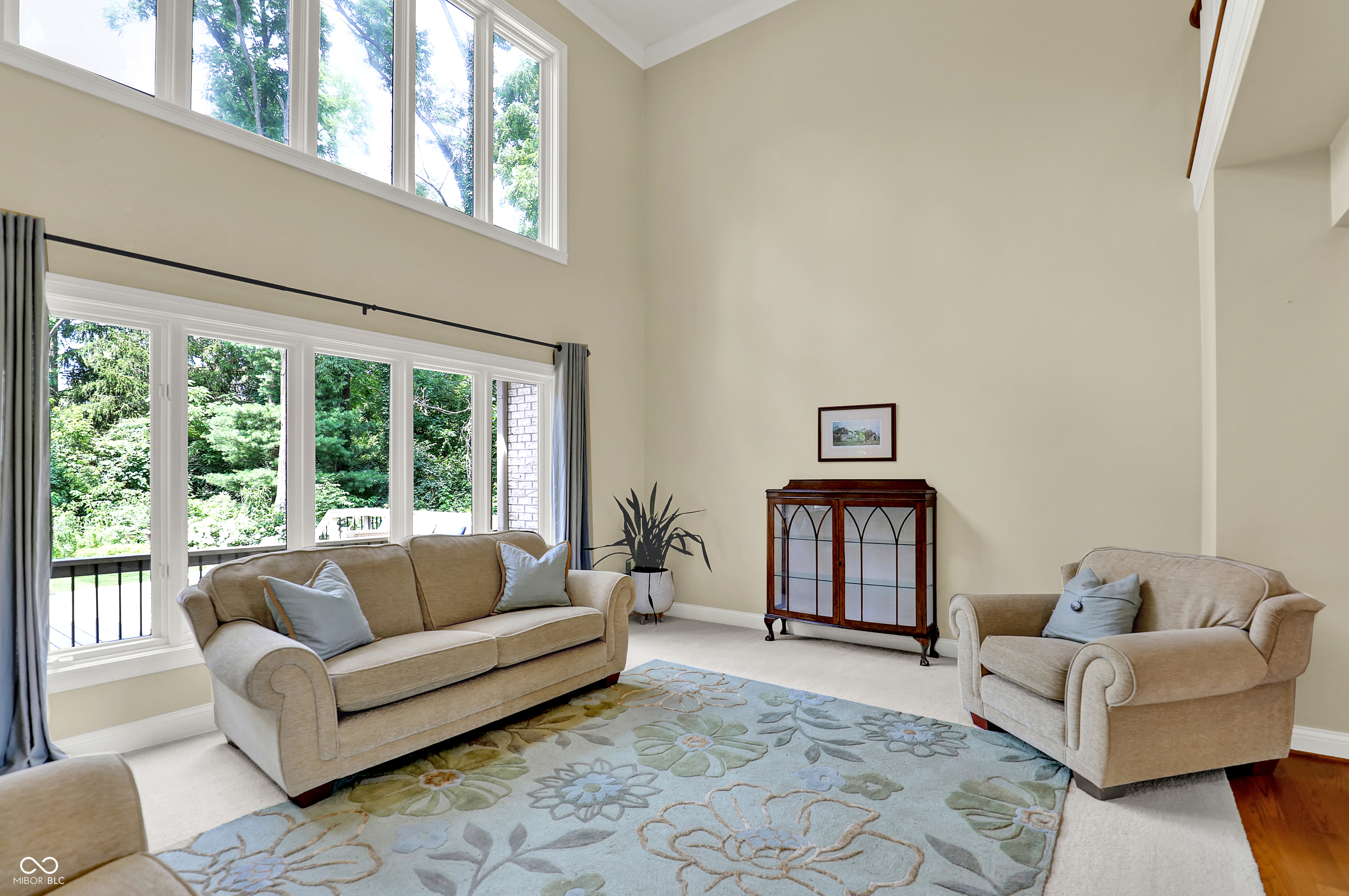 Zionsville, Indiana, 46077, United States, 5 Bedrooms Bedrooms, ,5 BathroomsBathrooms,Residential,For Sale,1978641