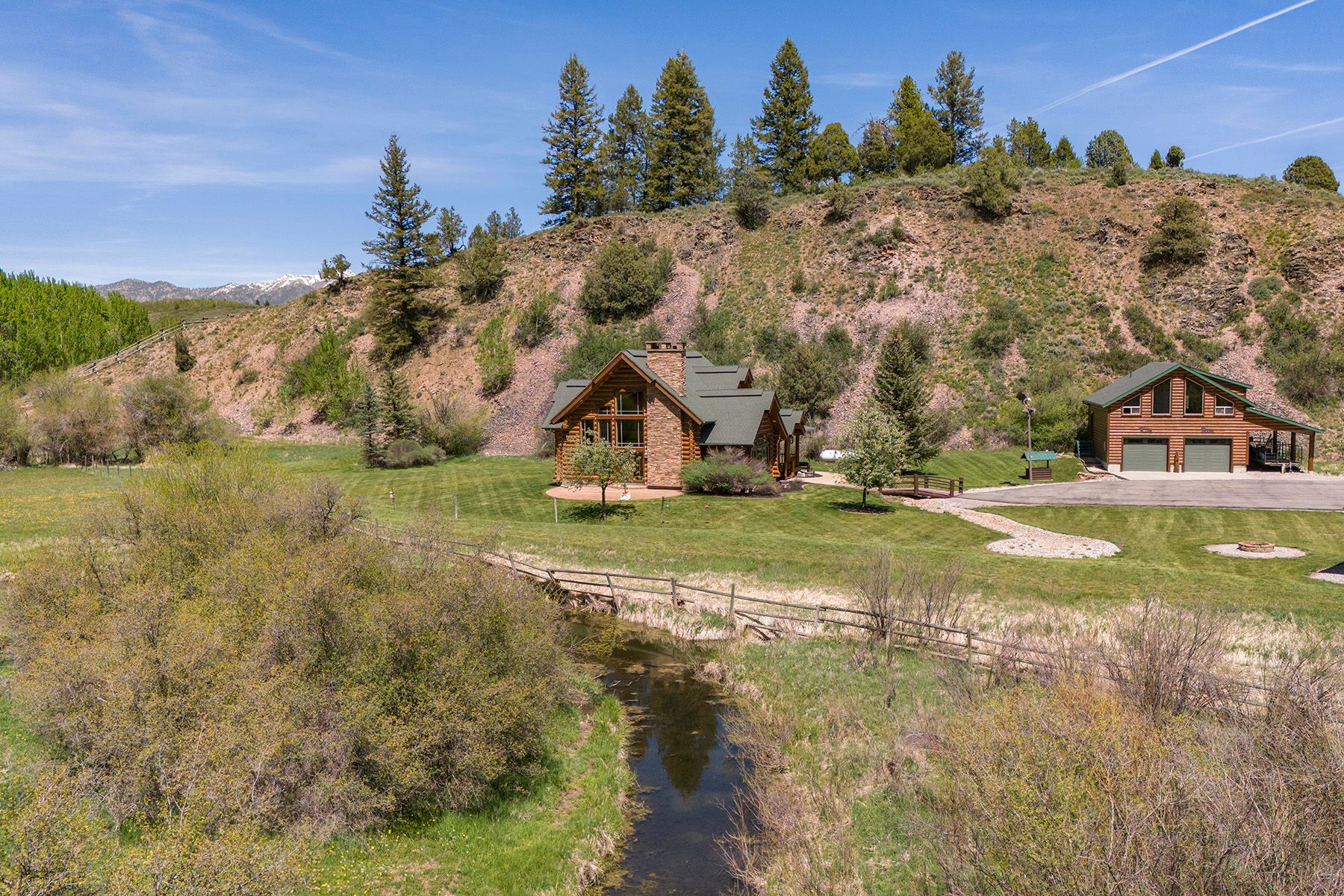  Trail Home - 物件實景
