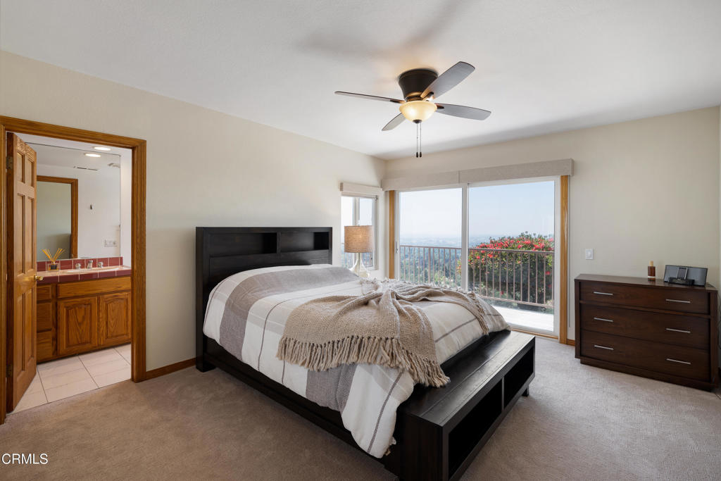 Altadena, California, 91001, United States, 5 Bedrooms Bedrooms, ,6 BathroomsBathrooms,Residential,For Sale,1989048