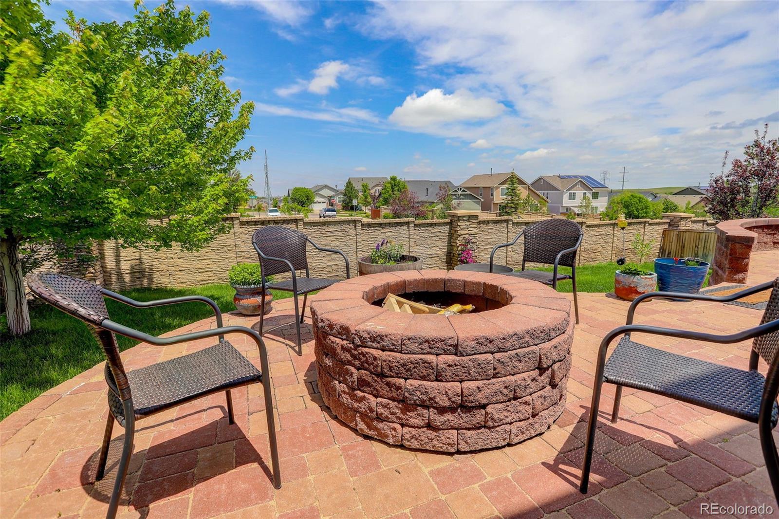Aurora, Colorado, 80016, United States, 3 Bedrooms Bedrooms, ,3 BathroomsBathrooms,Residential,For Sale,1940296
