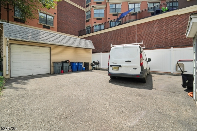 Garfield City, New Jersey, 07026, United States, 4 Bedrooms Bedrooms, ,3 BathroomsBathrooms,Residential,For Sale,1913233