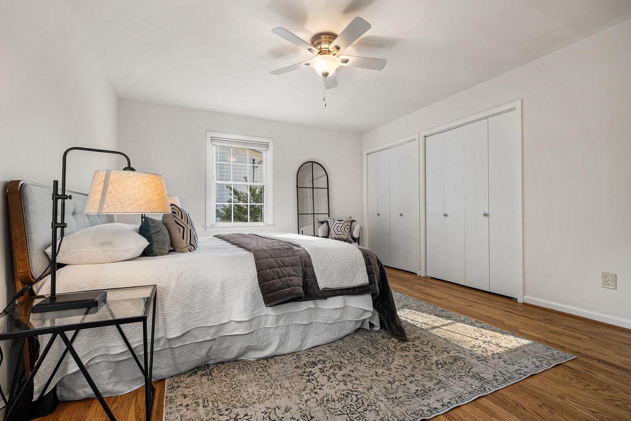  914 Waynewood Boulevard, Alexandria, VA, 22308 - 物件實景